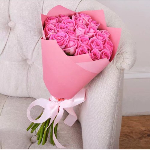 Купить на заказ Букет из 21 розовой розы с доставкой в Шаре